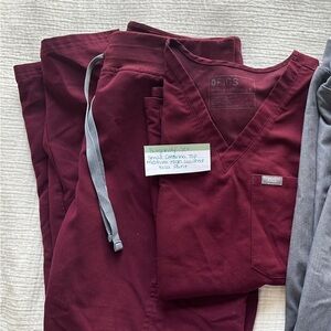 Figs Maroon Scrub Ensemble